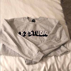 Y7 cropped crew neck hoodie